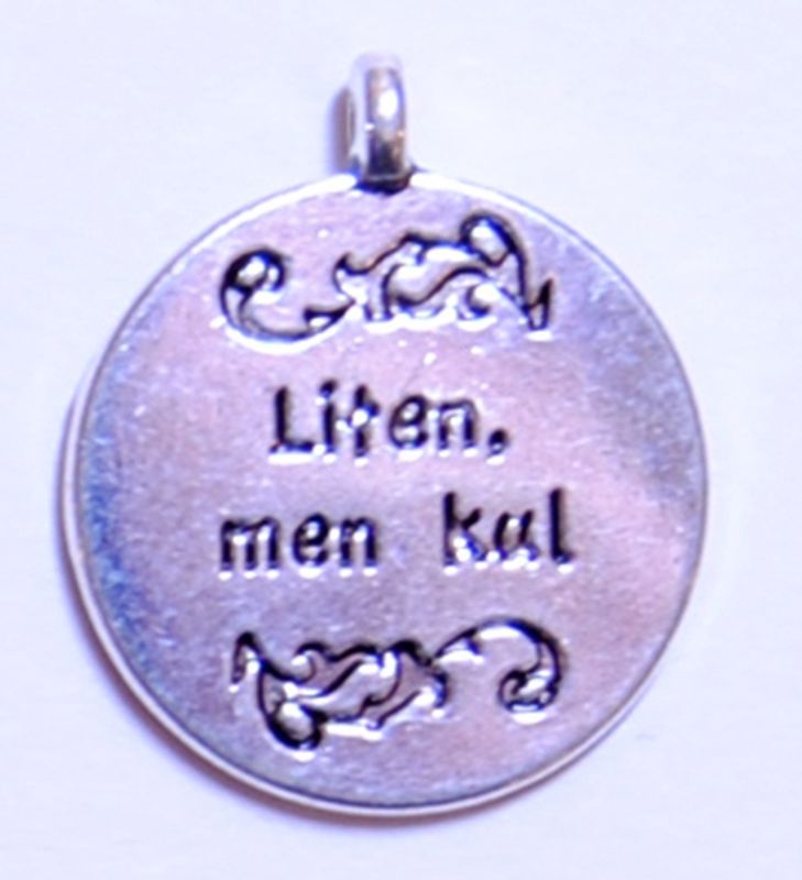 Charms - Tekst - Rund - Liten, men kul - 6 stk